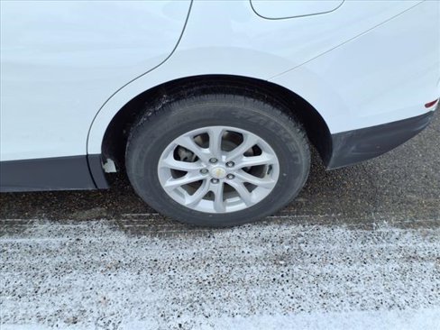 Used 2021 Chevrolet Equinox LT image 21