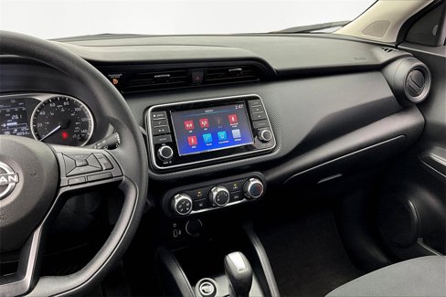Used 2024 Nissan Kicks S image 6