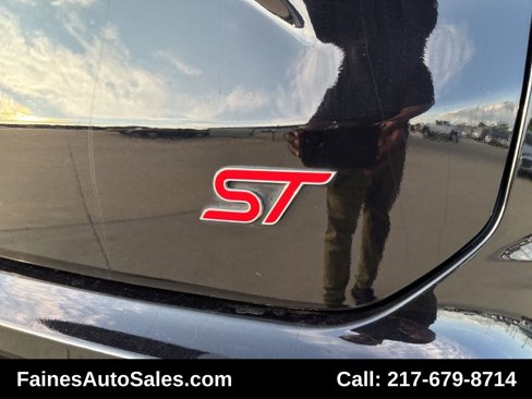 Used 2019 Ford Edge ST image 33
