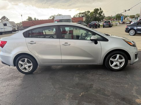 Used 2017 Kia Rio LX w/ Power Package image 4