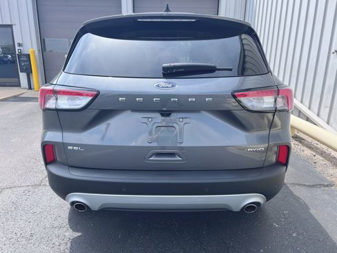 Used 2022 Ford Escape SEL image 8