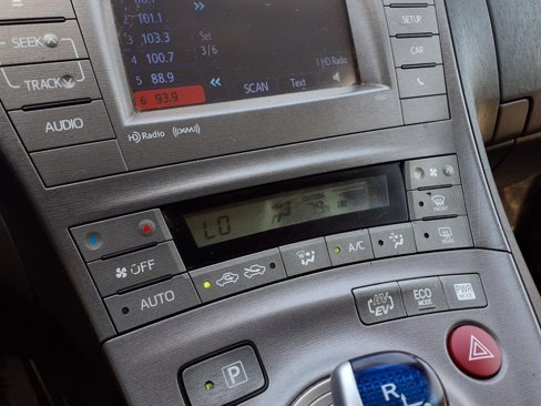 Used 2012 Toyota Prius Plug-In Hybrid image 9