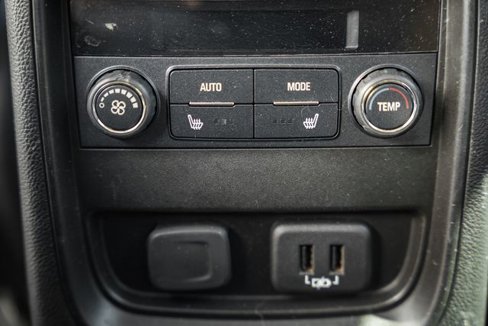 Used 2019 Buick Envision Essence image 33