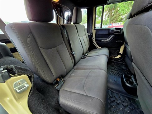 Used 2016 Jeep Wrangler Unlimited Sport w/ Connectivity Group image 29