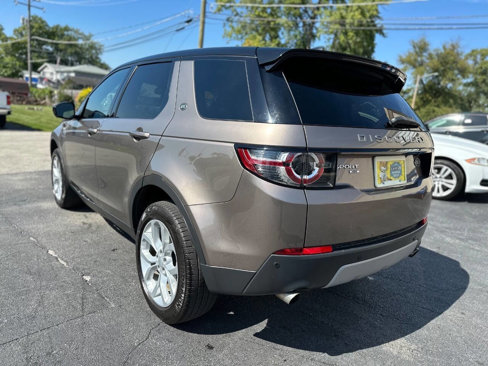 Used 2017 Land Rover Discovery Sport HSE image 5
