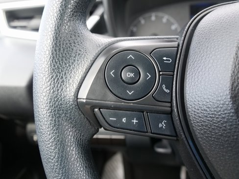 Used 2023 Toyota Corolla LE image 18