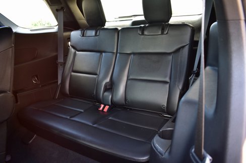 Used 2020 Ford Explorer Limited image 28