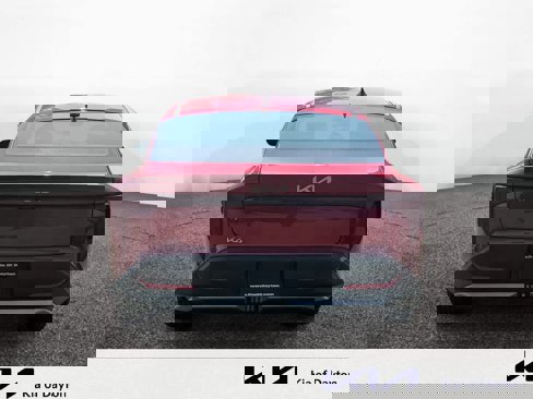 New 2025 Kia K4 LXS image 4