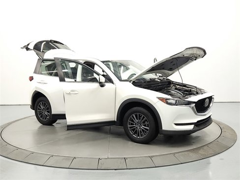 Used 2020 MAZDA CX-5 Touring image 9