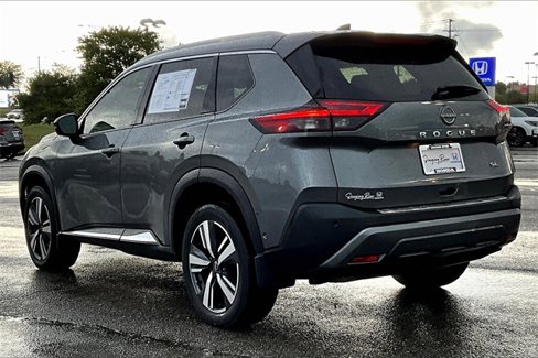 Used 2023 Nissan Rogue SL w/ SL Premium Package image 10