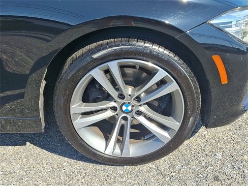Used 2018 BMW 330i xDrive Sedan image 8
