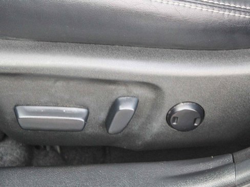 Used 2013 Toyota Camry SE image 21