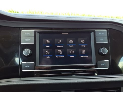 Used 2024 Volkswagen Jetta S image 10