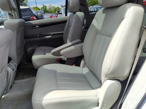 Used 2006 Mercedes-Benz R 500 4MATIC image 12
