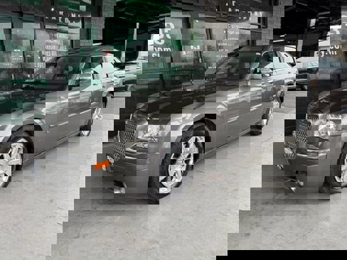 Used 2009 Chrysler 300 C image 1