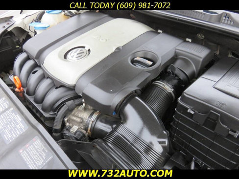 Used 2009 Volkswagen Rabbit S image 33