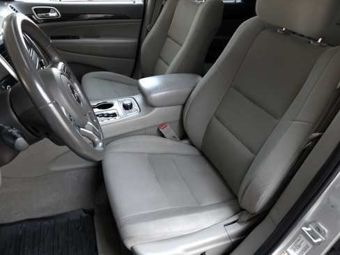 Used 2012 Jeep Grand Cherokee Laredo image 10