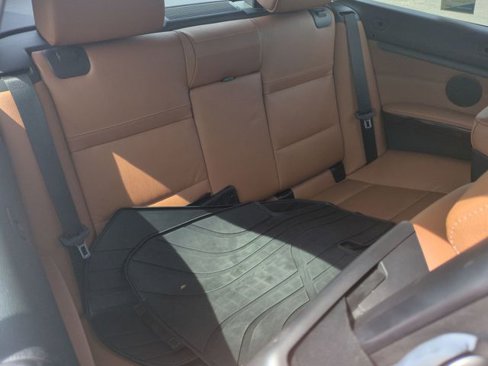 Used 2013 BMW 335i Convertible image 28