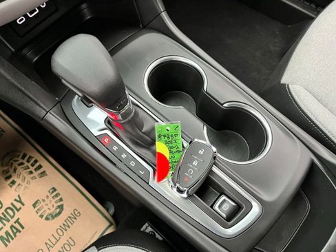Used 2022 Chevrolet Equinox LS w/ LS Convenience Package image 34