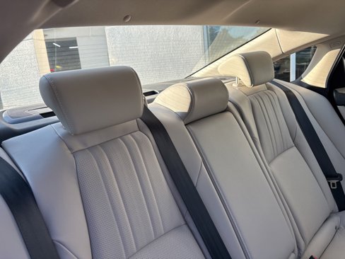 Used 2018 Honda Accord Touring image 26