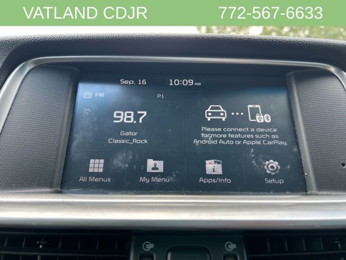 Used 2020 Kia Optima S image 17