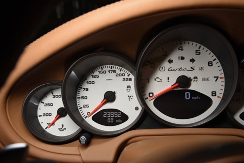 Used 2013 Porsche 911 Turbo S image 31
