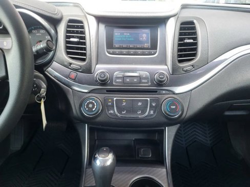 Used 2014 Chevrolet Impala LS w/ LS Convenience Package image 25