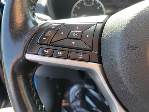 Used 2021 Nissan Sentra SV image 25