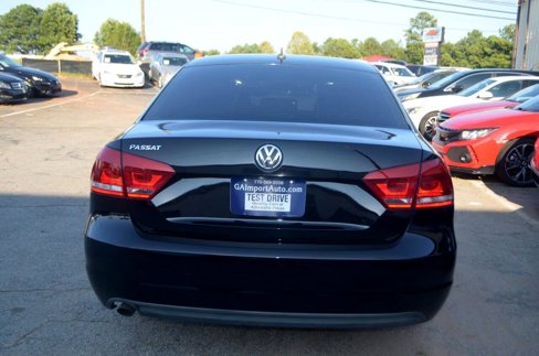 Used 2013 Volkswagen Passat 2.5 S image 9