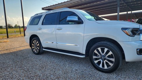 Used 2018 Toyota Sequoia Limited image 13