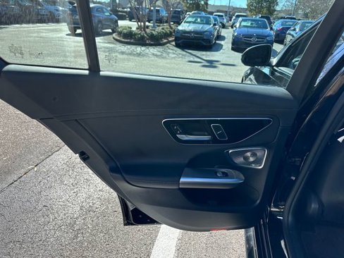 Used 2024 Mercedes-Benz C 300 Sedan image 26