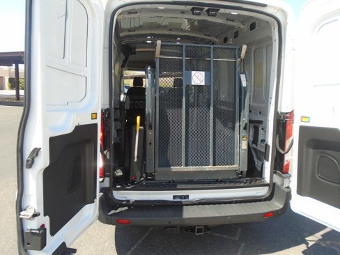 Used 2018 Ford Transit 150 148 Medium Roof image 10