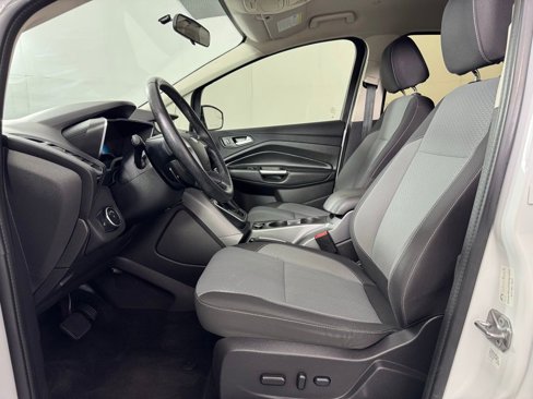 Used 2017 Ford C-MAX Energi SE w/ Equipment Group 401A image 25