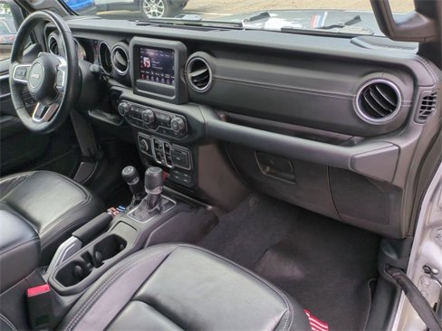 Used 2019 Jeep Wrangler Unlimited Sahara w/ LED Lighting Group image 26