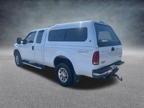 Used 2005 Ford F250 XLT image 9
