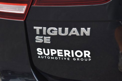 Used 2021 Volkswagen Tiguan SE image 7