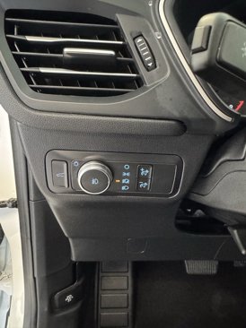 Used 2022 Ford Escape SEL image 16