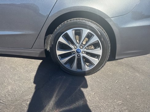 Used 2020 Ford Fusion SE image 17