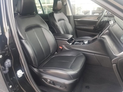 Certified 2022 Jeep Grand Cherokee Limited image 13