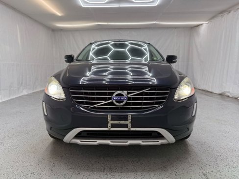 Used 2017 Volvo XC60 T5 Dynamic w/ Preferred Option Package image 8