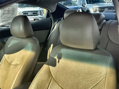 Used 2013 Hyundai Elantra Limited w/ Technology Pkg image 13