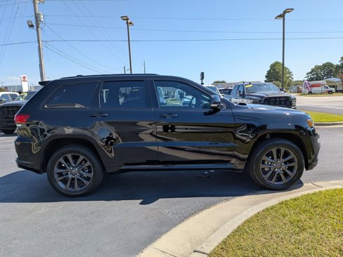 Used 2018 Jeep Grand Cherokee High Altitude image 4