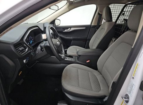 Used 2020 Ford Escape SE image 9