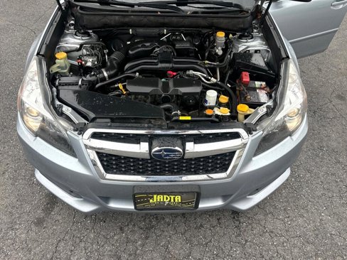 Used 2014 Subaru Legacy 2.5i Premium image 31