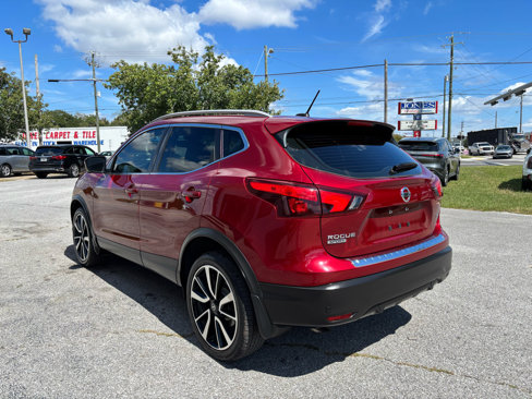 Used 2019 Nissan Rogue Sport SL w/ Premium Package image 5
