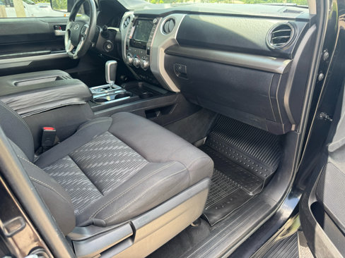 Used 2021 Toyota Tundra SR5 w/ Trail Edition image 15