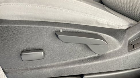 Used 2016 Chevrolet Colorado LT w/ LT Convenience Package image 35