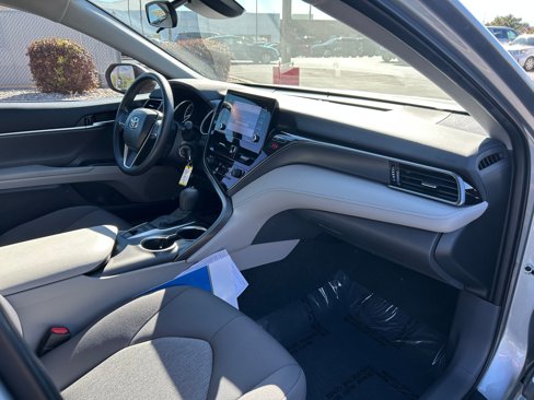 Used 2023 Toyota Camry LE image 27