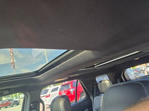 Used 2017 Ford Explorer Limited w/ Equipment Group 301A image 11