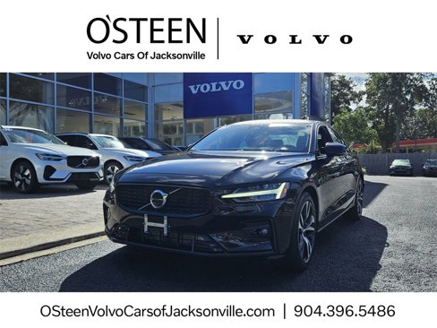 Used 2025 Volvo S60 B5 Plus image 1